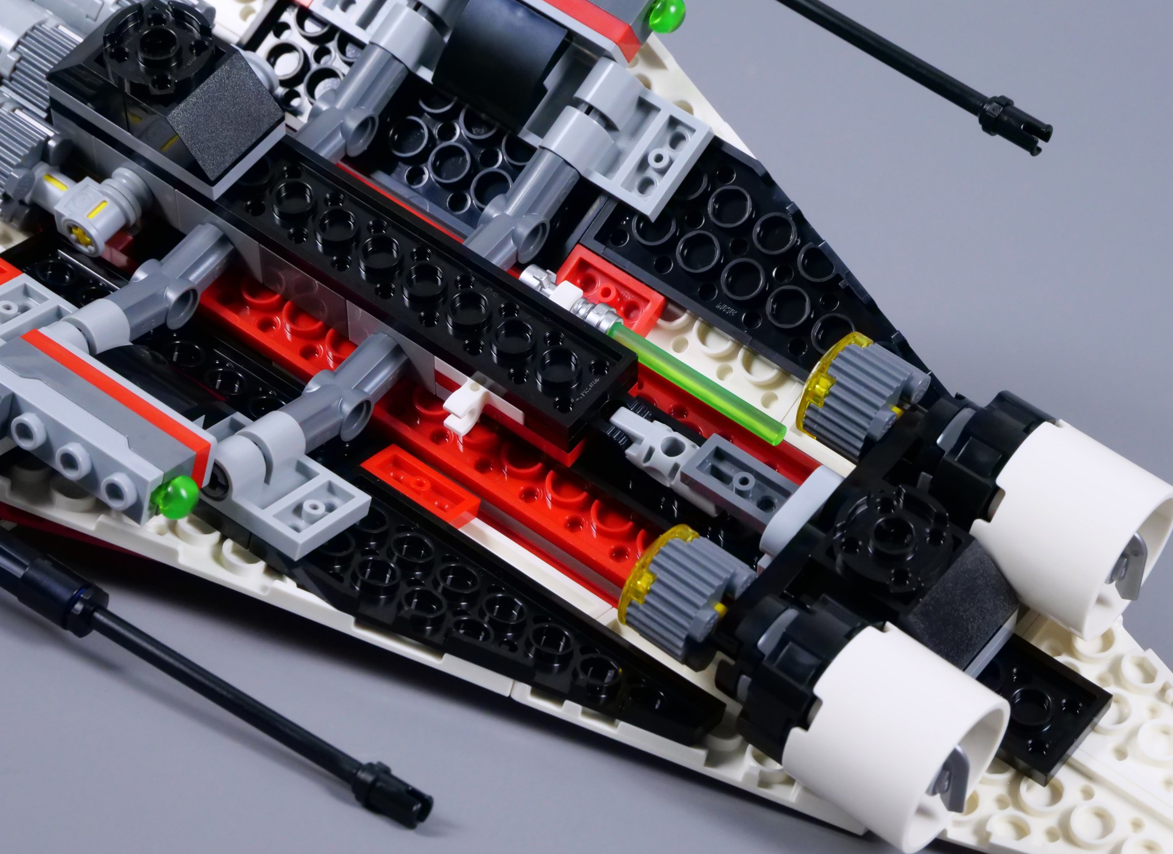 LEGO Star Wars 75388 Jedi Bob's Starfighter review | Brickset